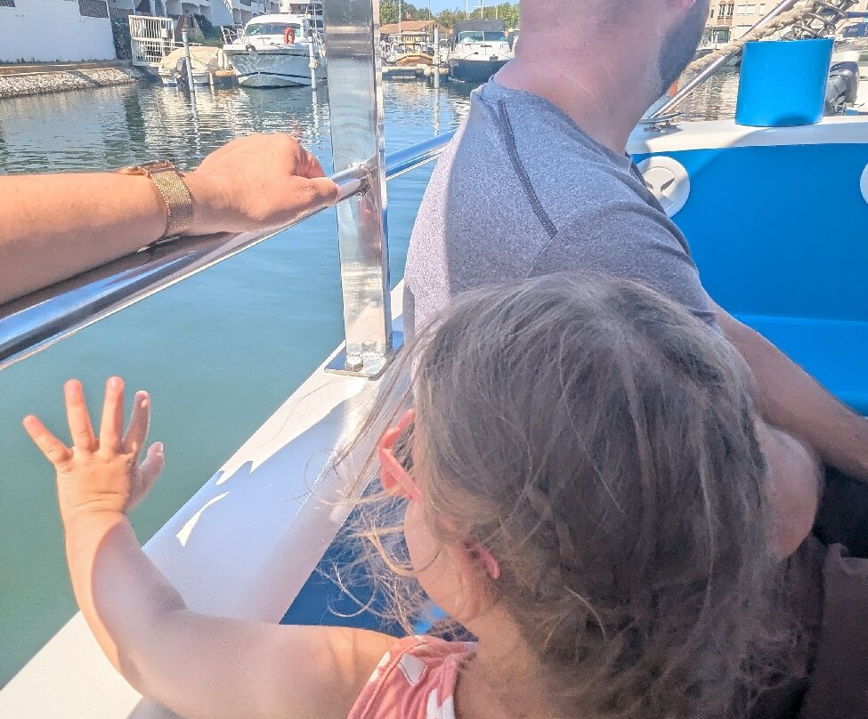 Bateau La Navette-Saint-Cyprien必去景点