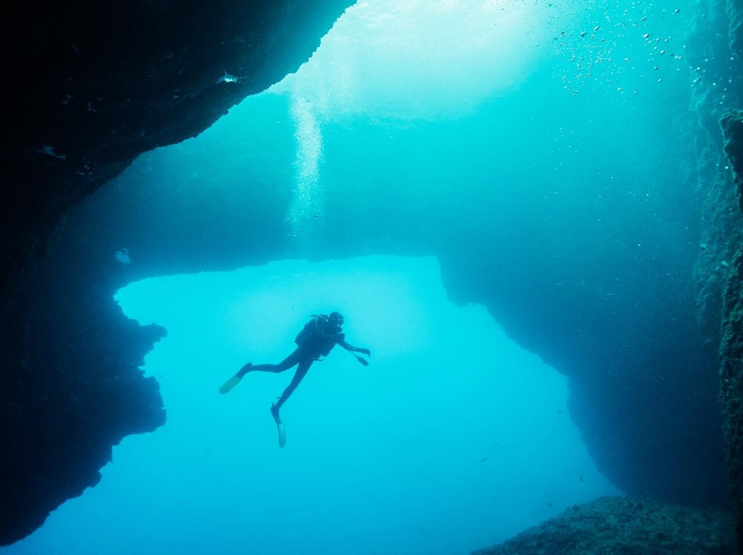 Gozo Dive-Xlendi必去景点