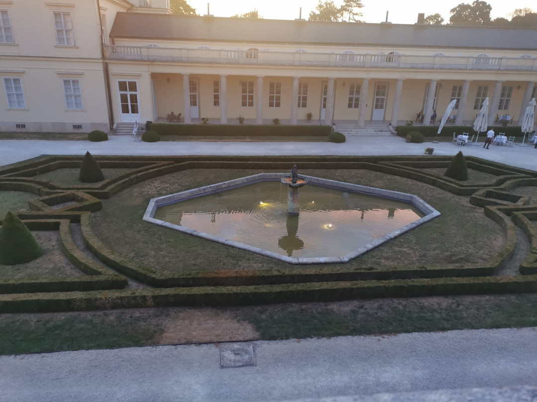 Károlyi - Kastély Hotel & Restaurant主图