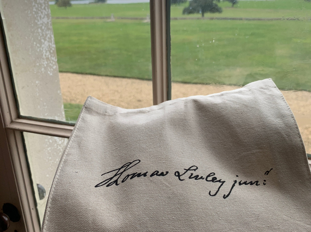 Grimsthorpe Castle景点图片