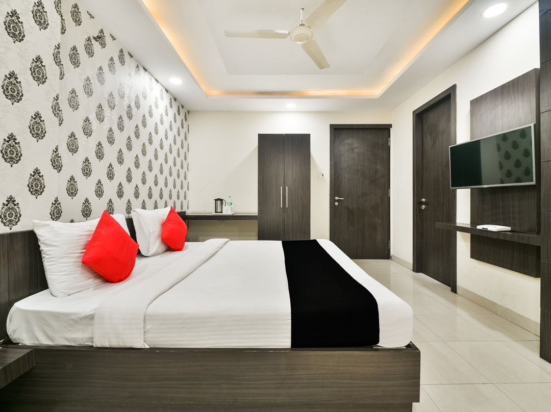 Hotel Flowers Inn主图