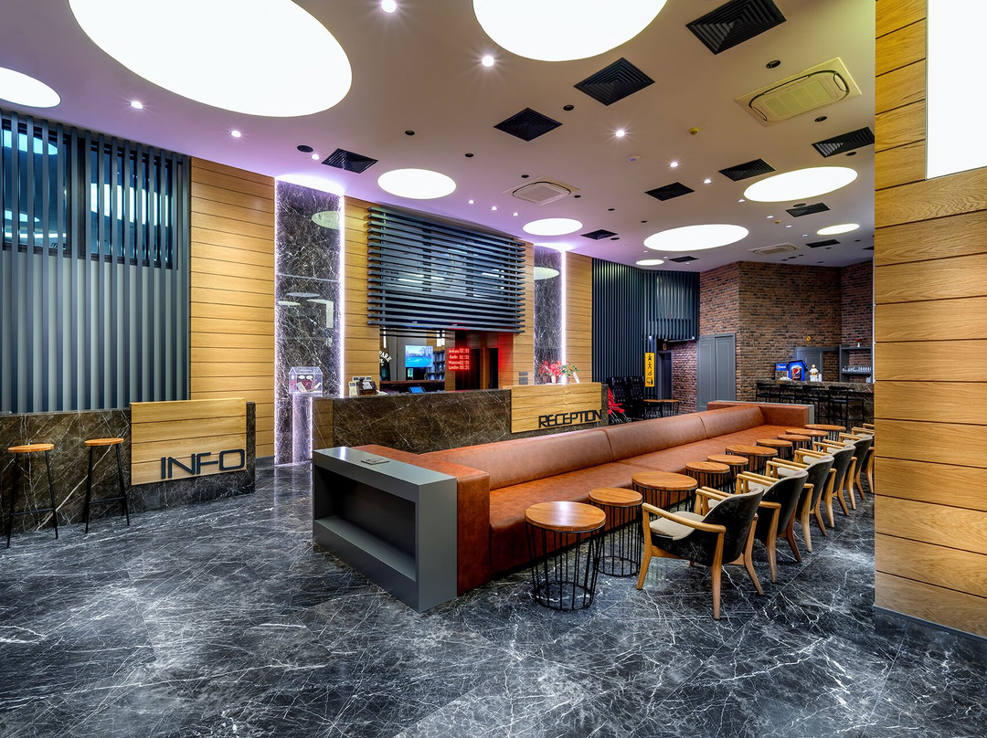 Orfeus Park Hotel