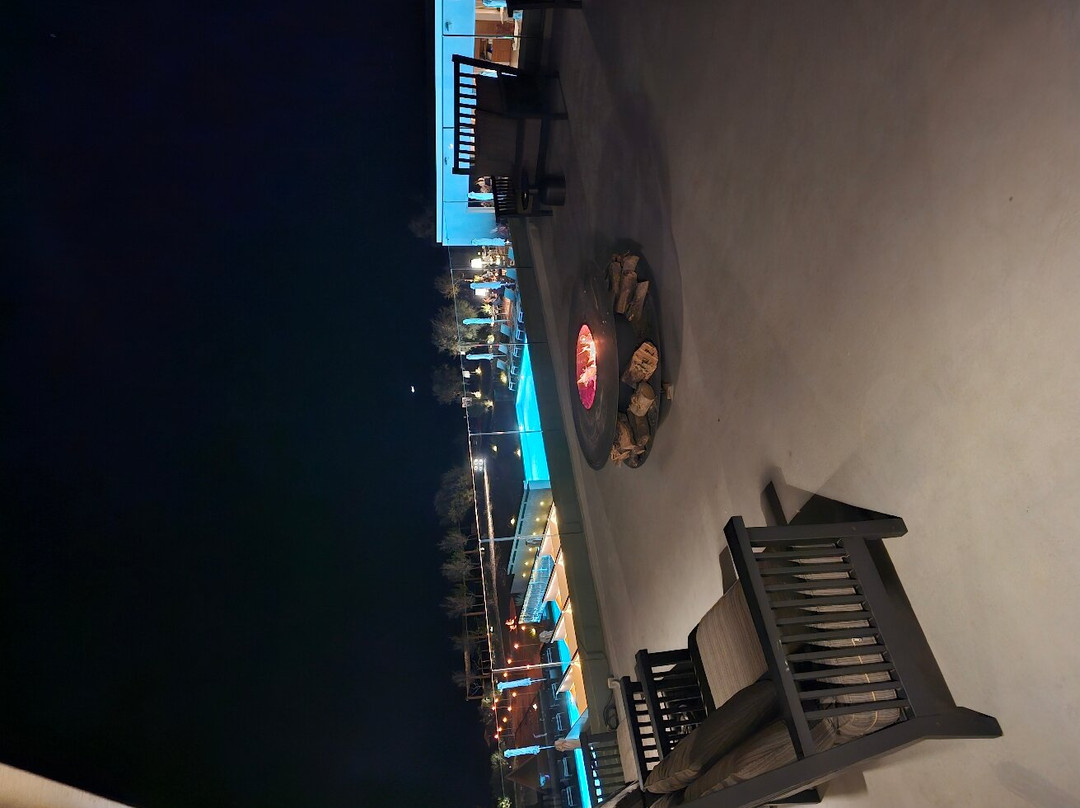 Thalatta Seaside Hotel主图