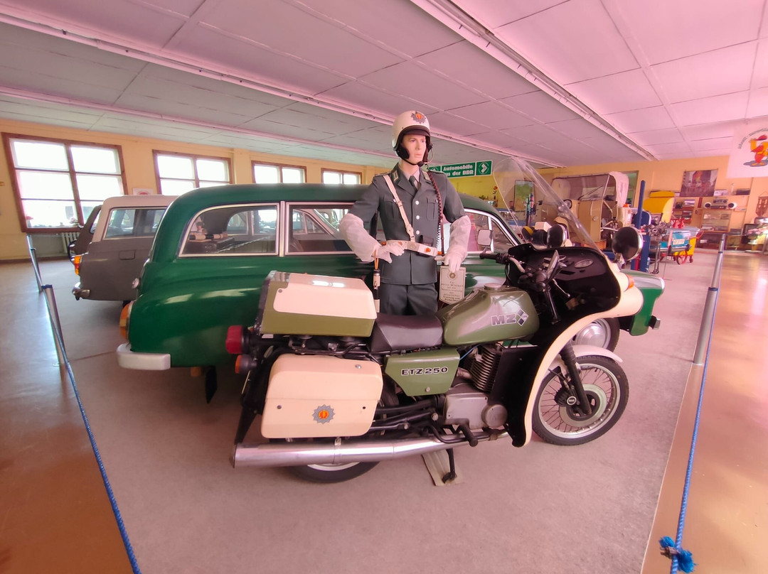 Ostdeutsches Fahrzeug Museum景点图片