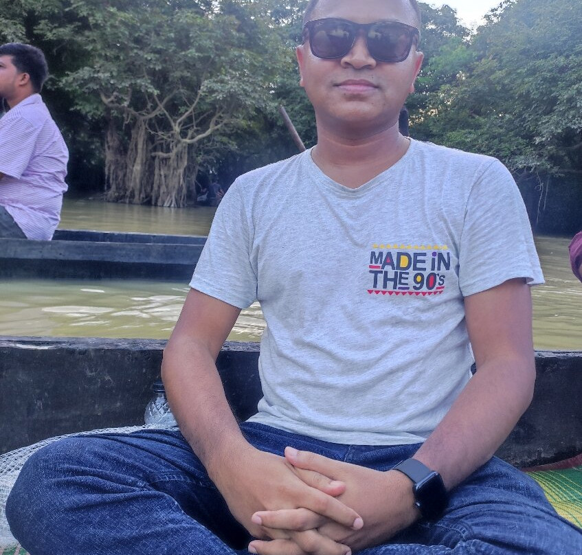 Ratargul Swamp Forest景点图片