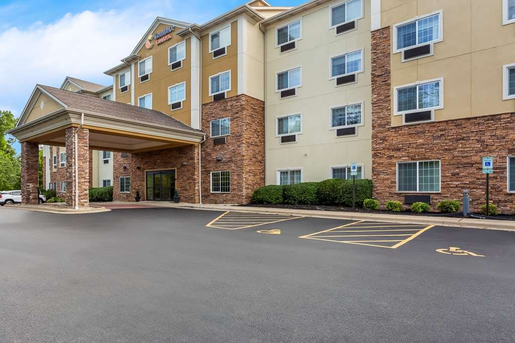Comfort Suites Libertyville North主图