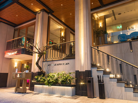 拉西耶斯塔高级西贡中心酒店主图