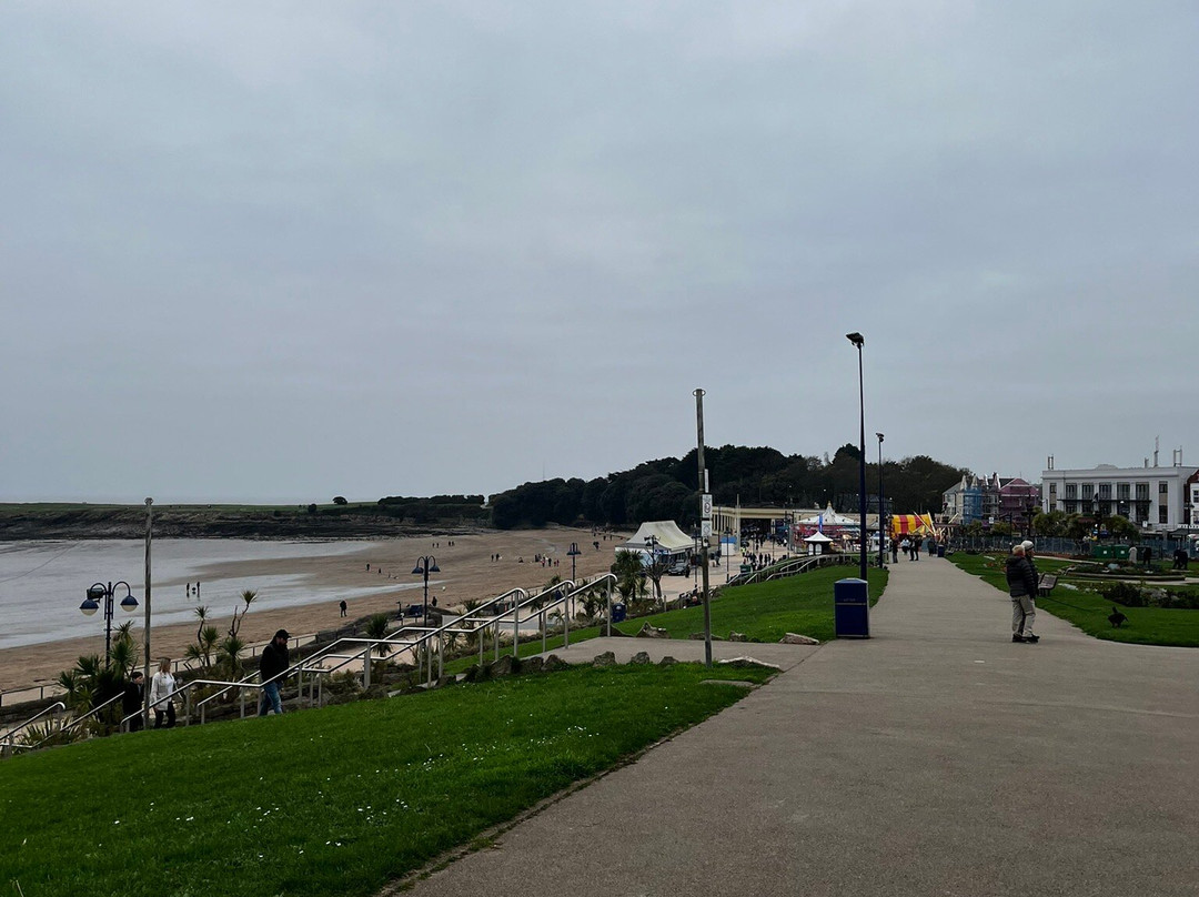 Whitmore Bay Beach景点图片