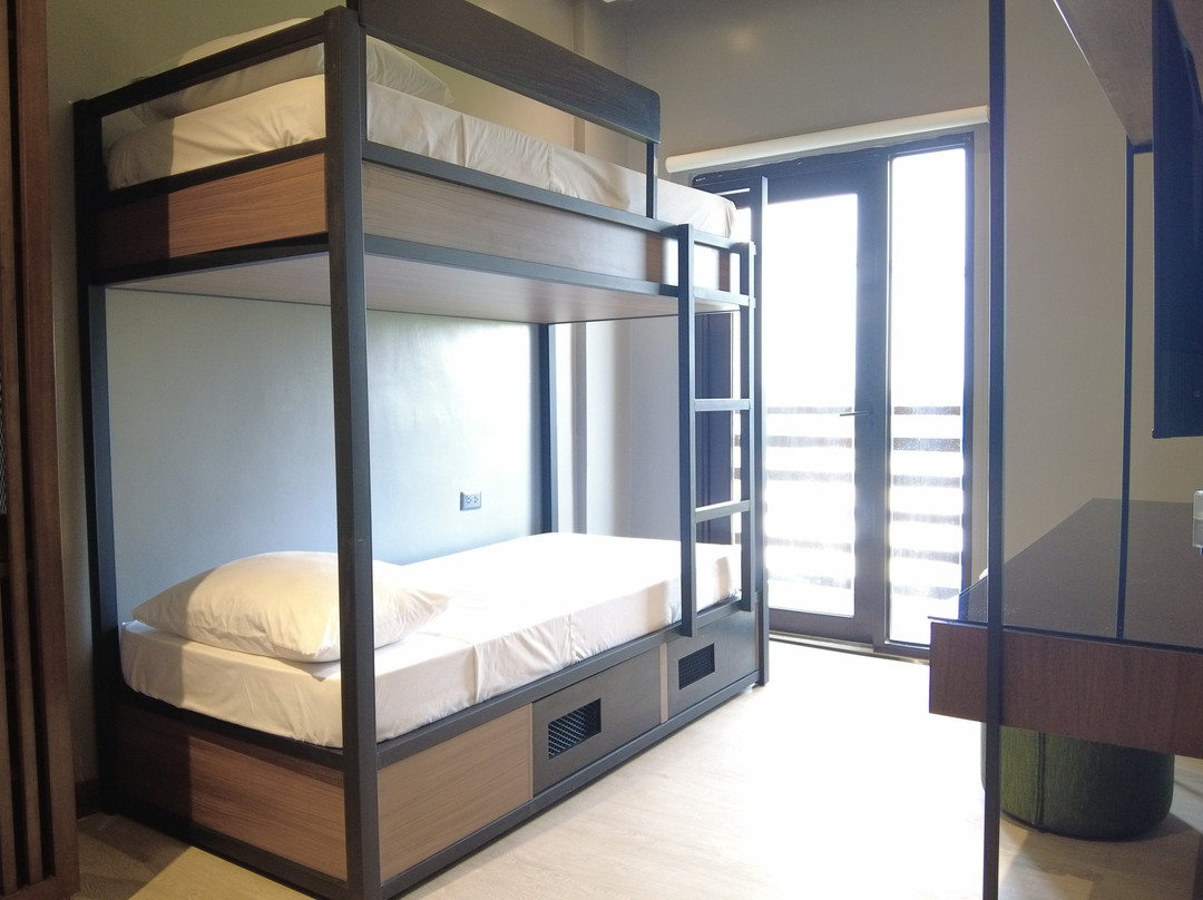 Acro Residences主图