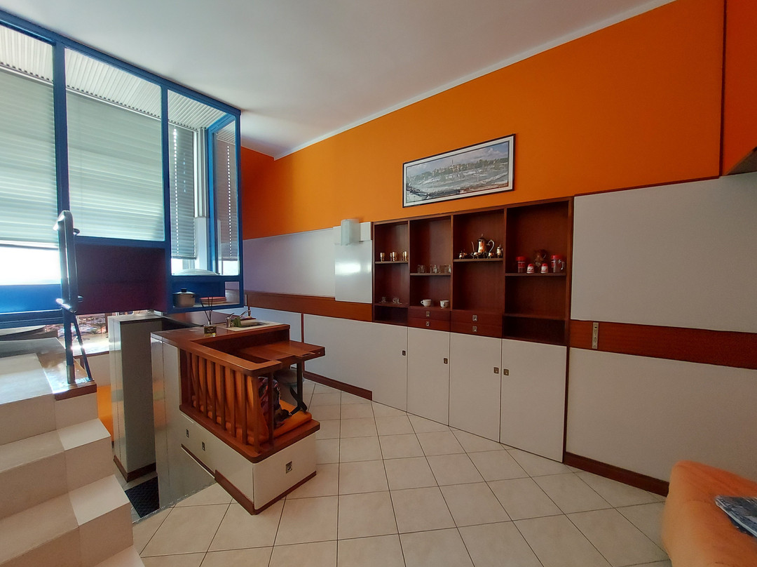 Unità Residenziale Est