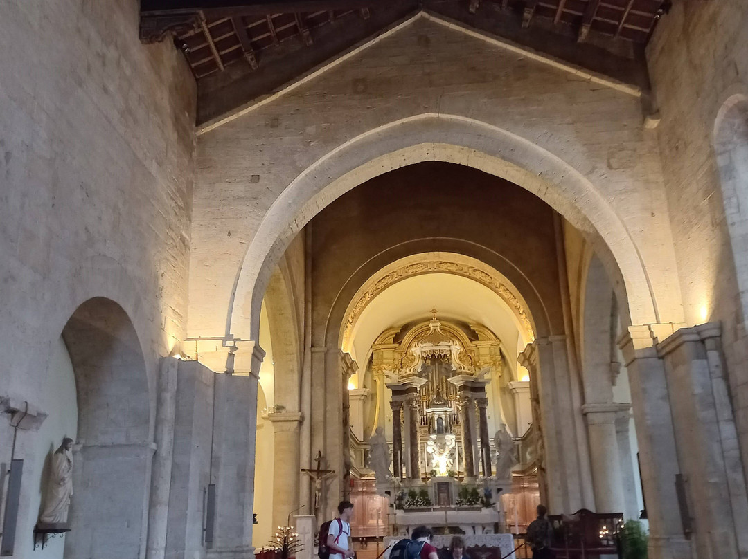 Collegiata di San Quirico-圣奎里科多尔恰必去景点