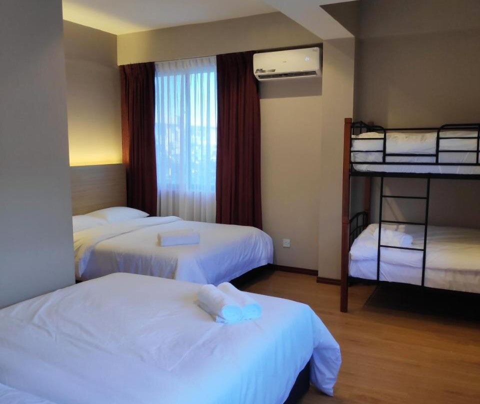 EZ Suites
