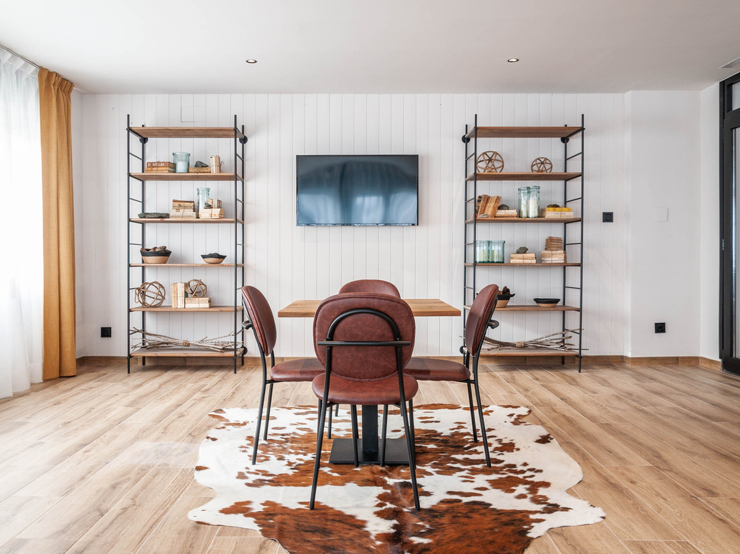 户撒维耶亚酒店主图