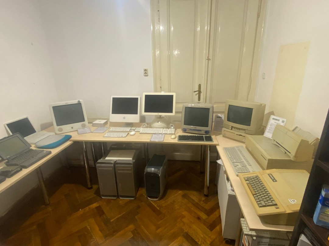 Retro IT Museum景点图片