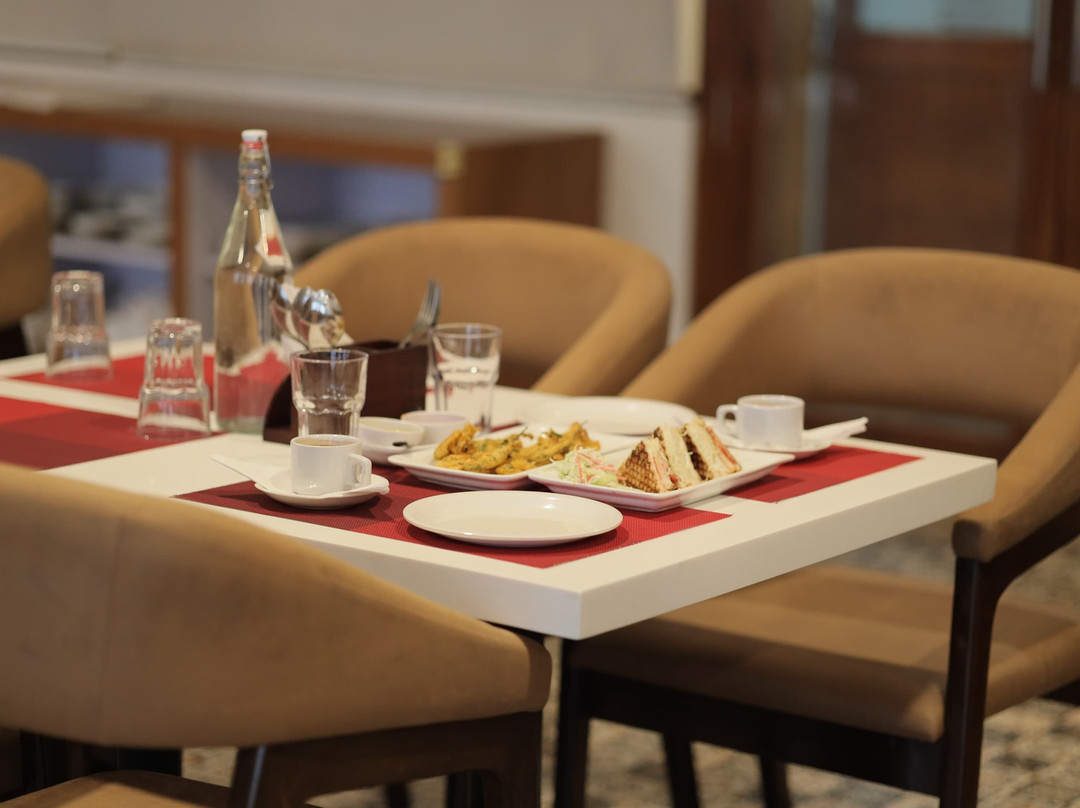 Sapphire Hotel主图