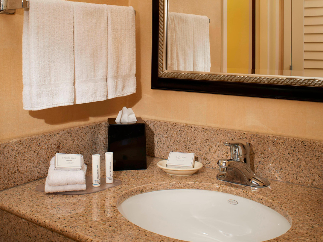 Courtyard Dayton South主图