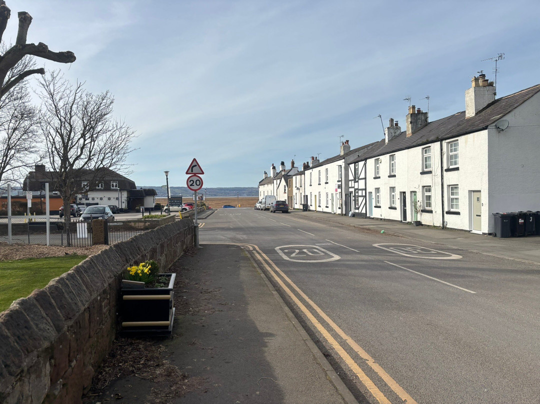 Parkgate Seafront景点图片