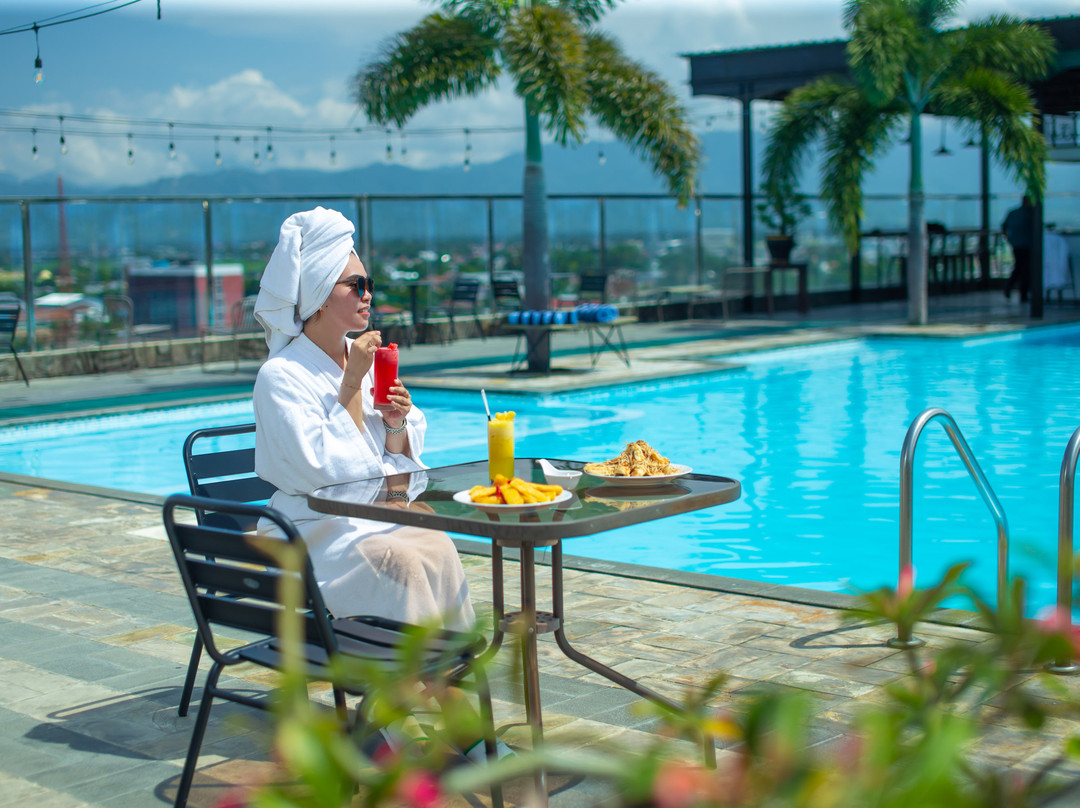 Grand Q Hotel Gorontalo主图