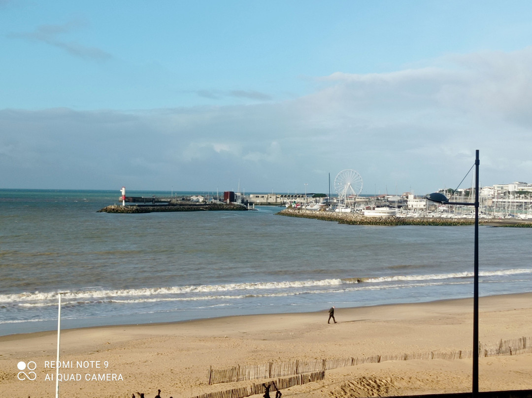 高尔夫家庭酒店主图