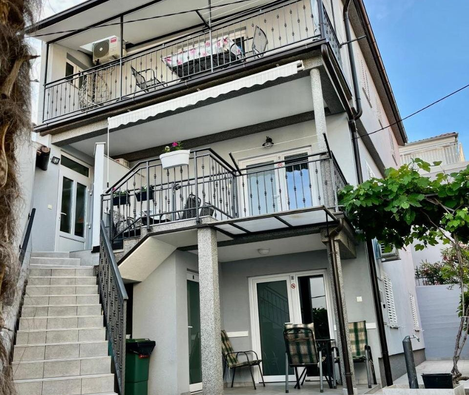 Apartmani Marina