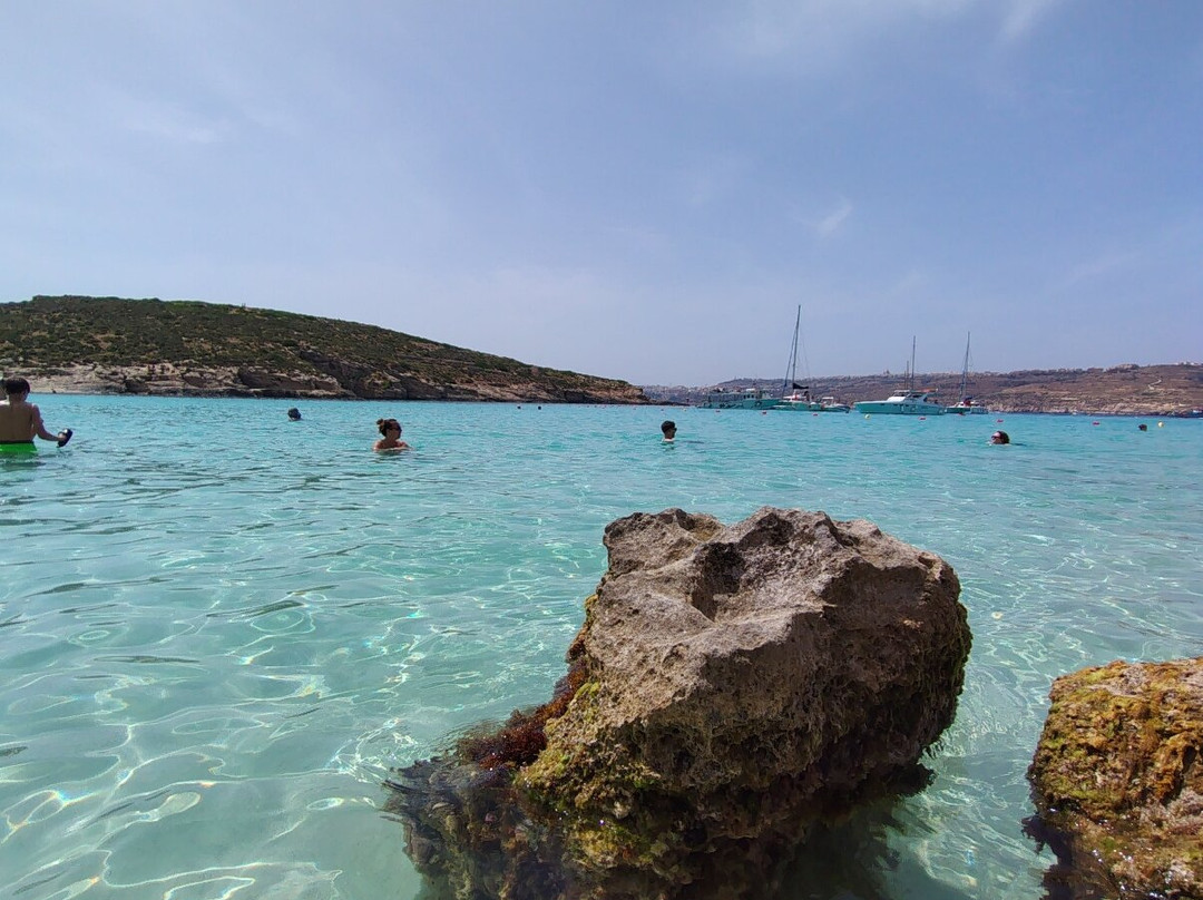 Freeways Auto Rentals-卡拉必去景点