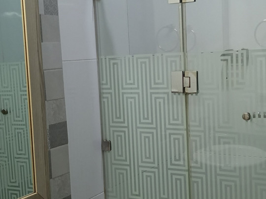 Springhill Hotel & Suites