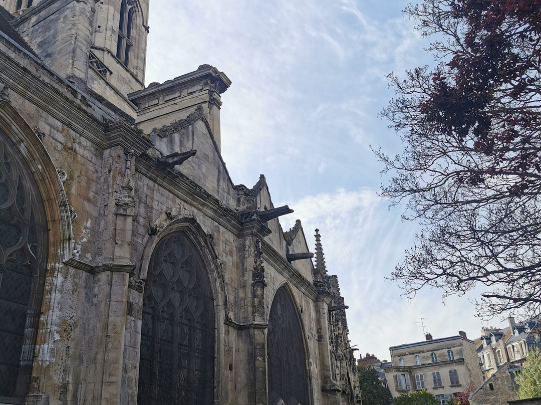 Eglise du Vieux Saint Sauveur-卡昂必去景点