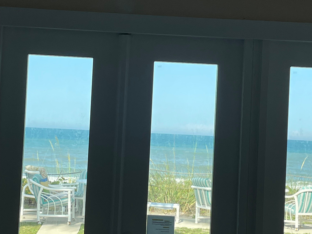 Sea Scape Motel - Oceanfront Getaway主图