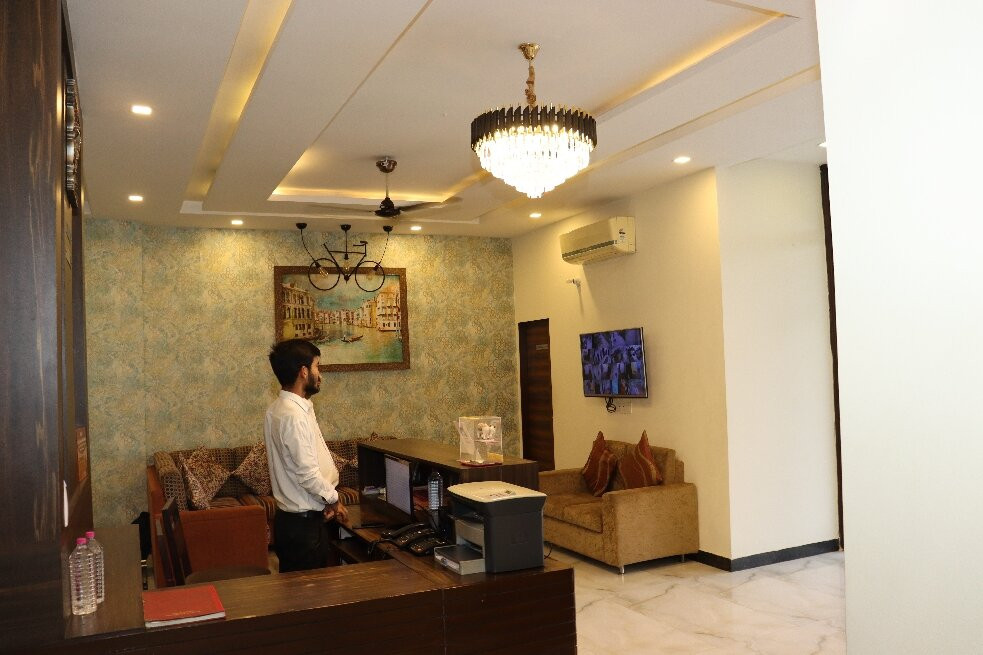 Hotel The Grand Kukas Jaipur主图