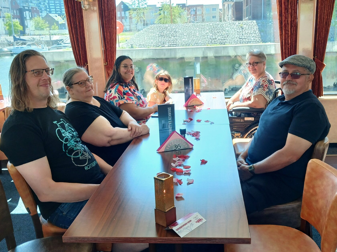 Rederij Fortuna BV-Spijkenisse必去景点