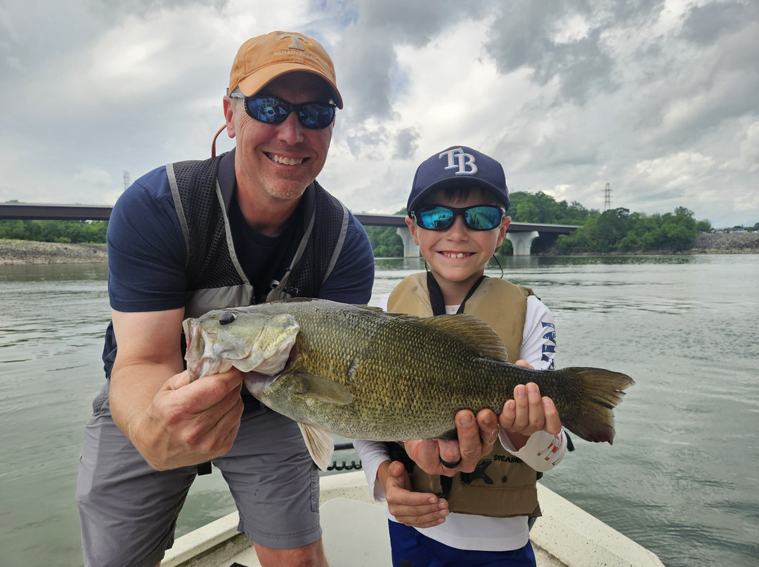 Fish On! Guided Tours-诺克斯维尔必去景点