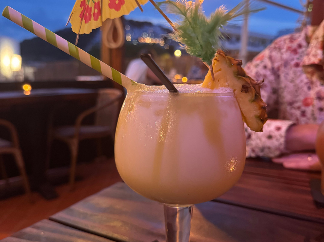 The Pirate Bar-Cala Llonga必去景点