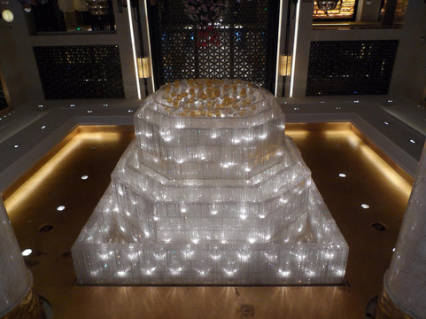 西安富力希尔顿酒店（钟鼓楼明城墙店）主图