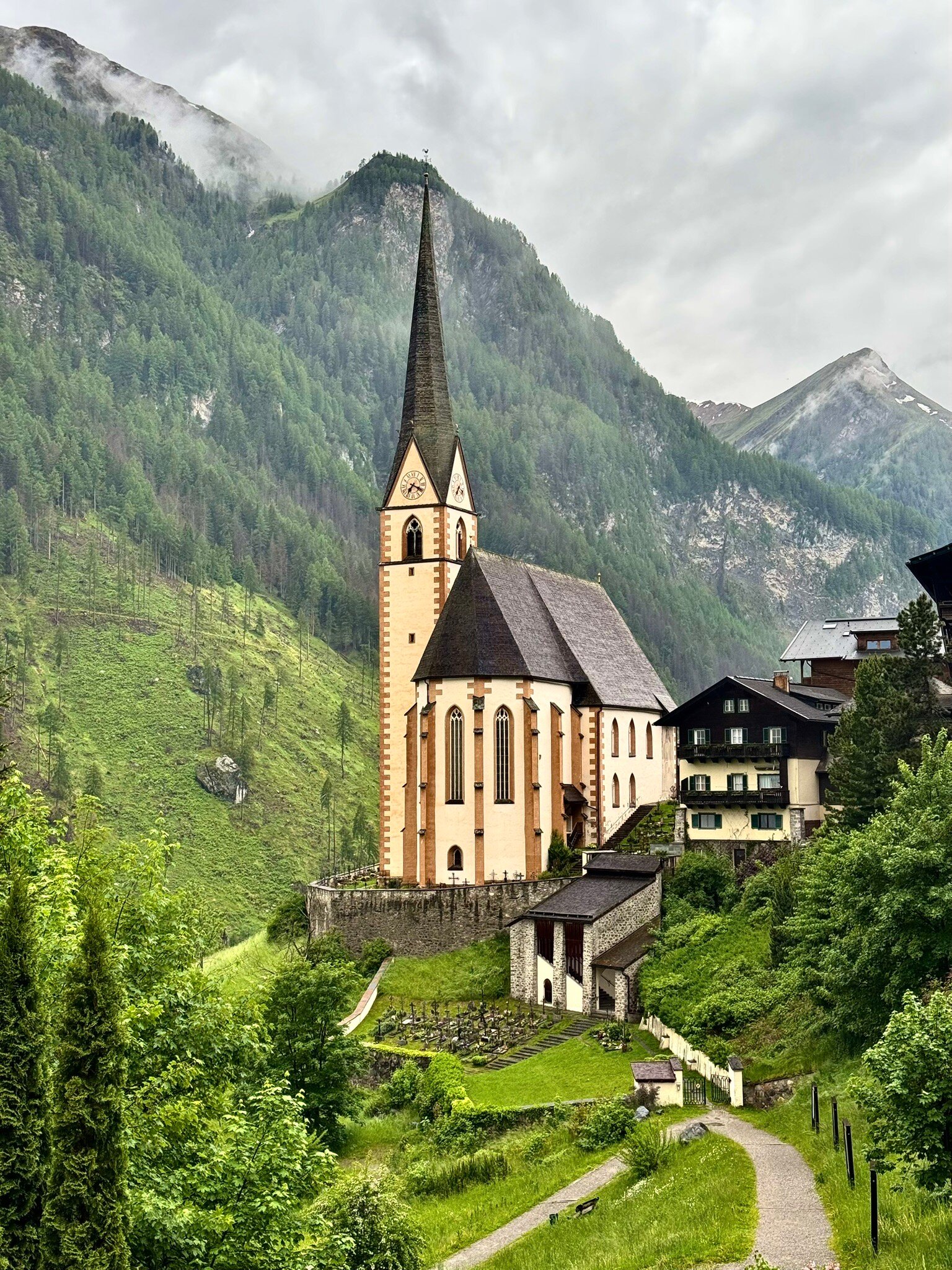 伯格克里斯膳食旅馆-官方