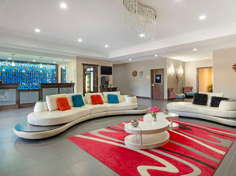 Jourdanton酒店住宿-Best Western Plus Pleasanton Hotel