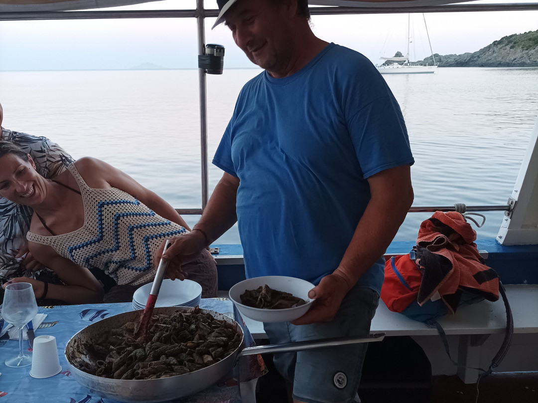 Pescaturismo La Barca dei Matti-Campo nell'Elba必去景点