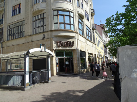 Tabu-德布勒森必去景点