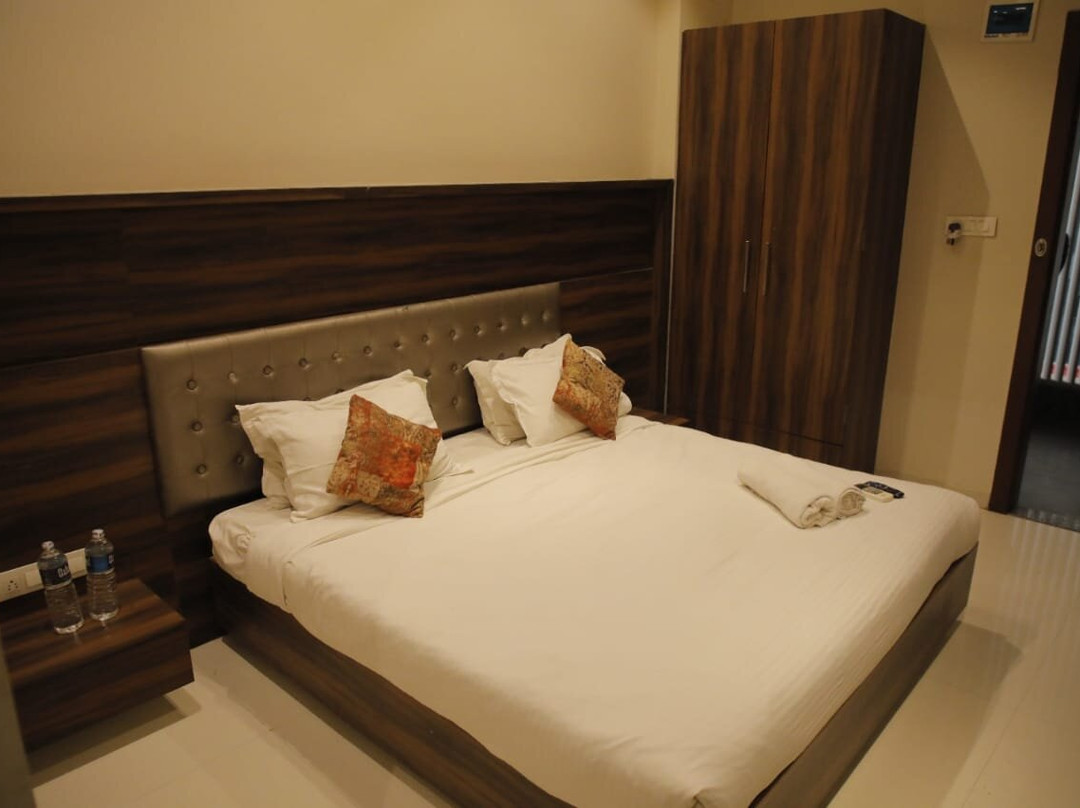 FabHotel 拉维多利亚