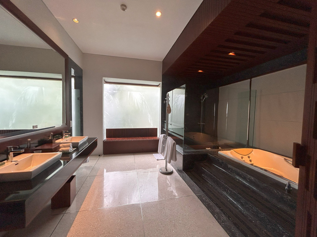 巴厘岛赛米亚酒店主图