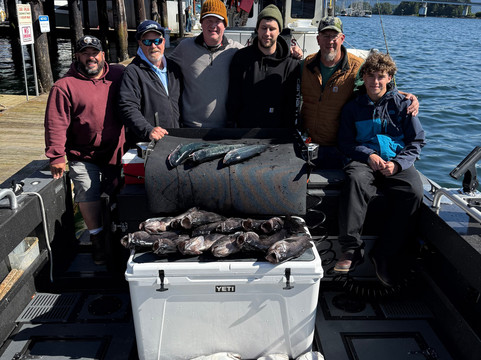 Sitka Fishing Excursions-锡特卡必去景点