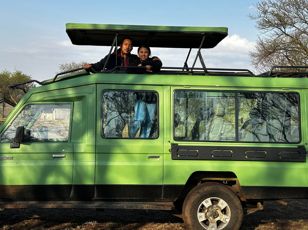 SIRINGETI GUIDE AND PHOTOGRAPHIC TRIP-姆万扎必去景点
