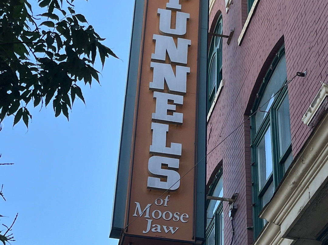 Tunnels of Moose Jaw-穆斯乔必去景点
