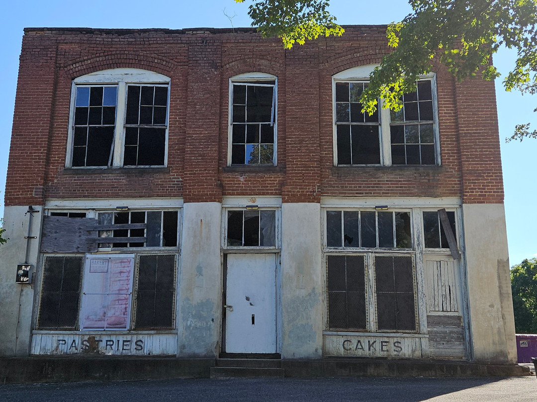 Henry River Mill Village-希科里必去景点