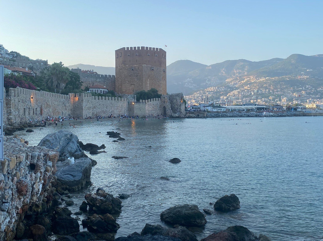 Red Tower-阿兰亚必去景点