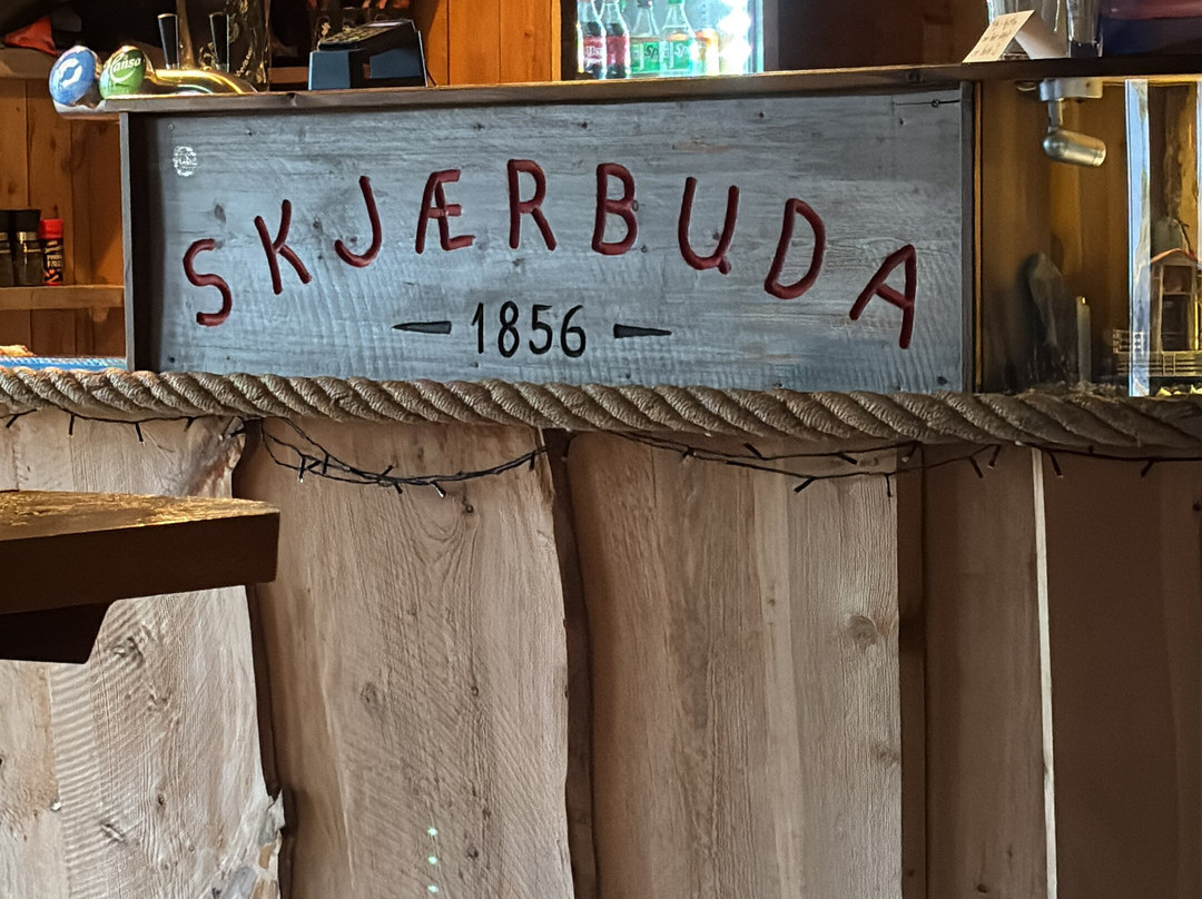 Storm at Stad-Maloy必去景点