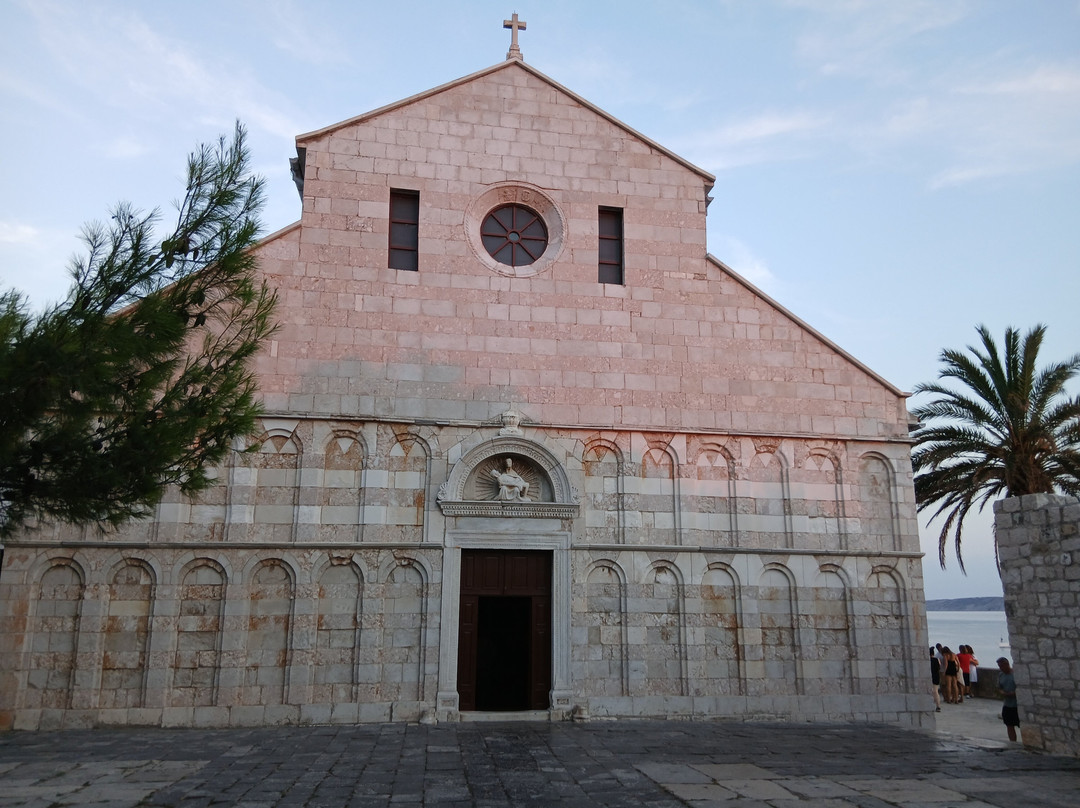 Cathedral of the Assumption of Blessed Virgin Mary-Rab Town必去景点