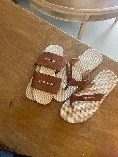 伊贝罗斯塔玫瑰厅全包大酒店主图