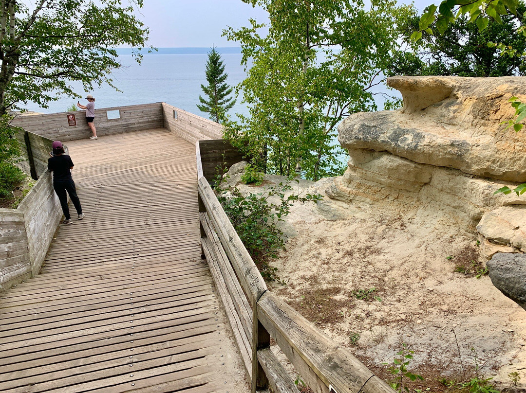 Miners Castle Rock-缪尼辛必去景点