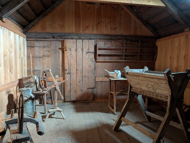 Nýji Bær-Holar必去景点