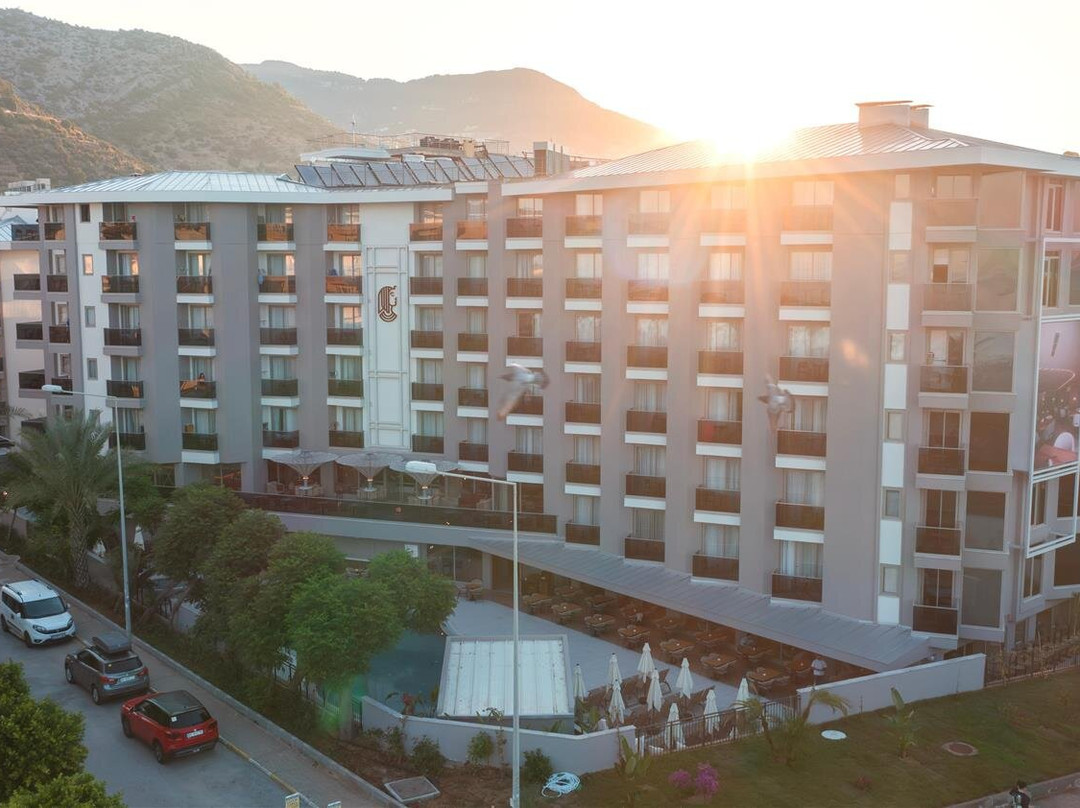 Kleopatra Dreams Beach Hotel